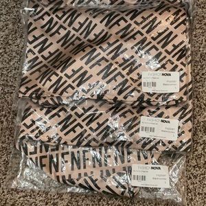 New Fashion Nova pj set